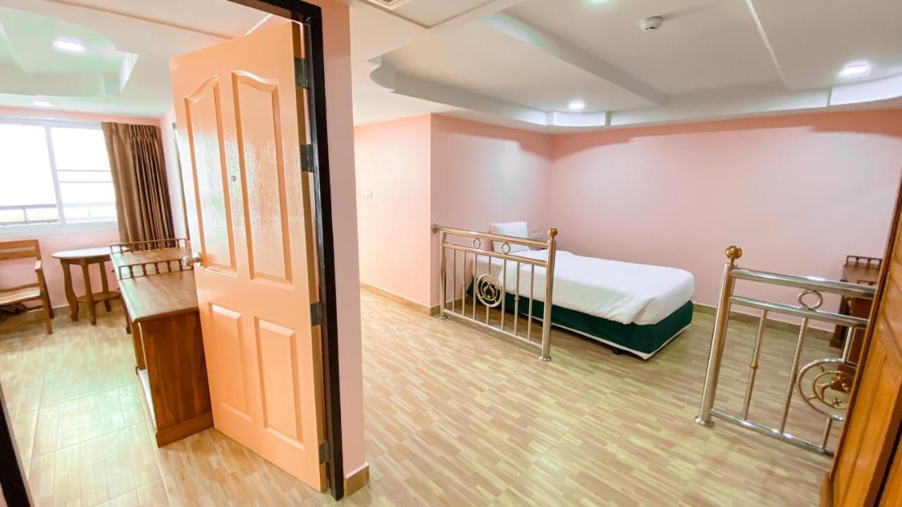 A.A. Pattaya Golden Beach Hotel المظهر الخارجي الصورة