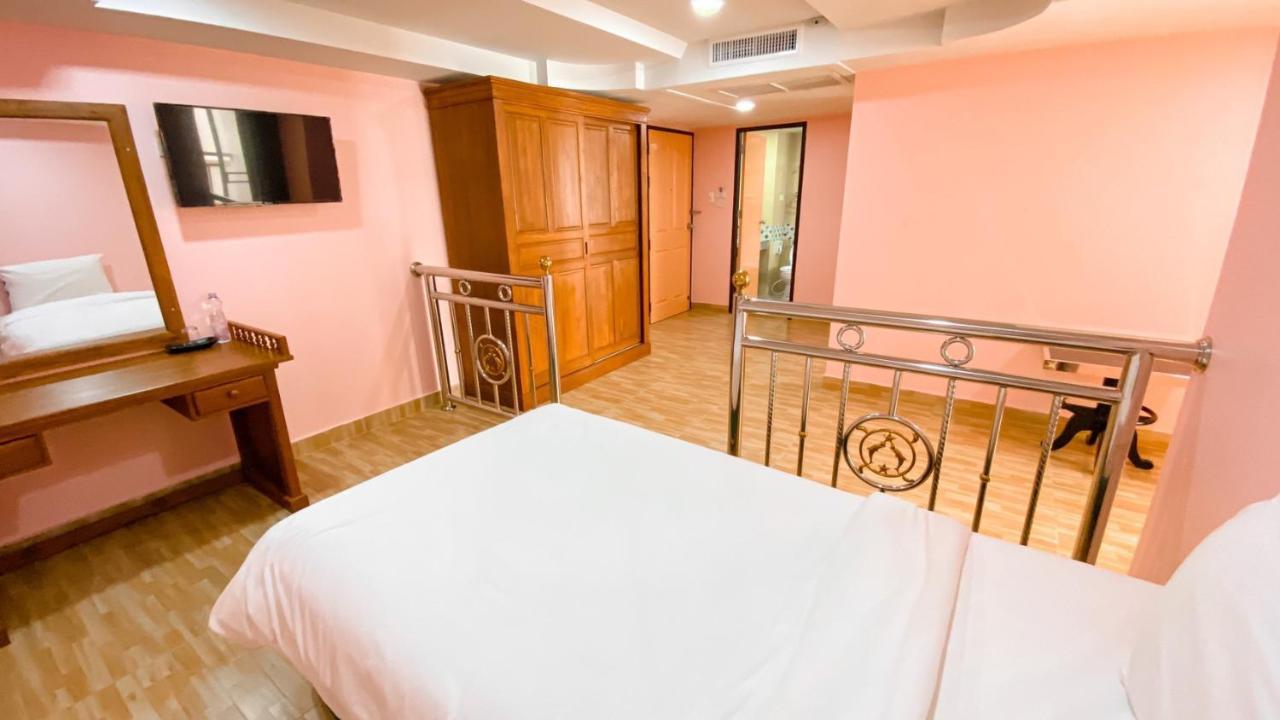 A.A. Pattaya Golden Beach Hotel المظهر الخارجي الصورة