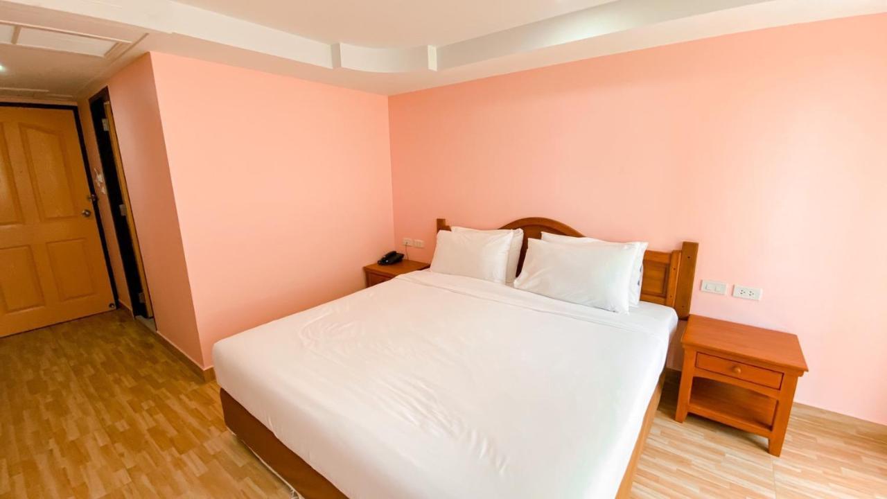 A.A. Pattaya Golden Beach Hotel المظهر الخارجي الصورة